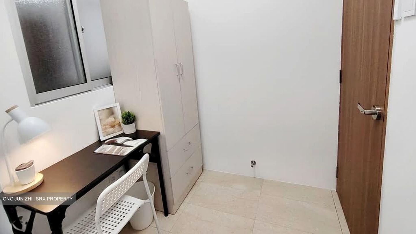 Hillington Green (D23), Condominium #575632601